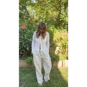 Relaxed Linen Cargo Pants in Washed Natural